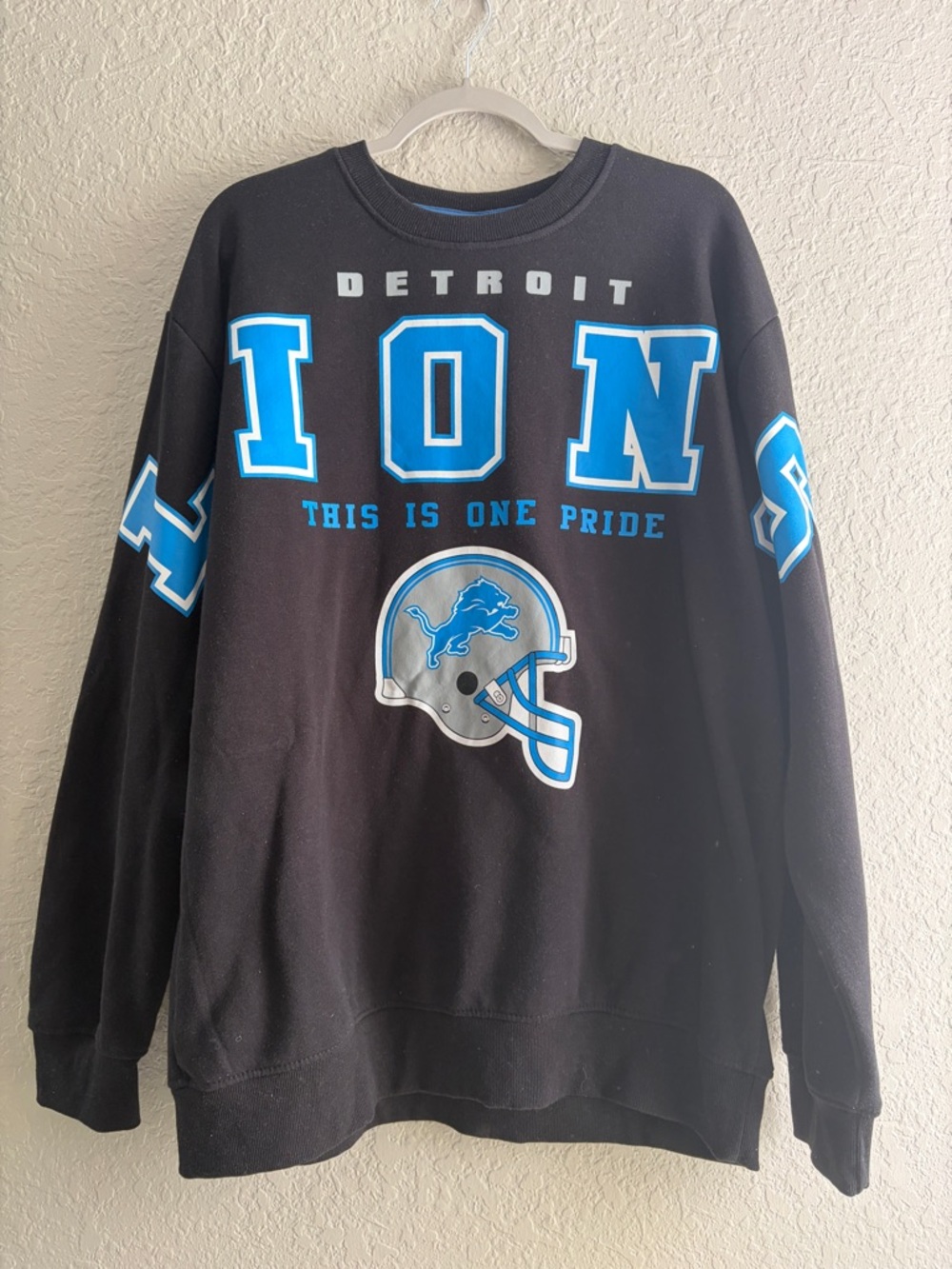 Detroit Lions Black Crewneck Sweatshirt